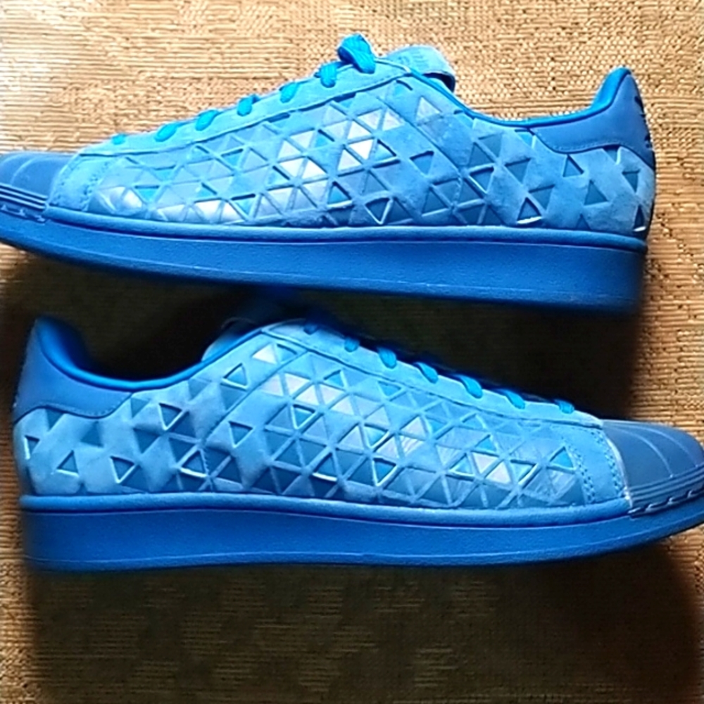Adidas Superstars blue heron